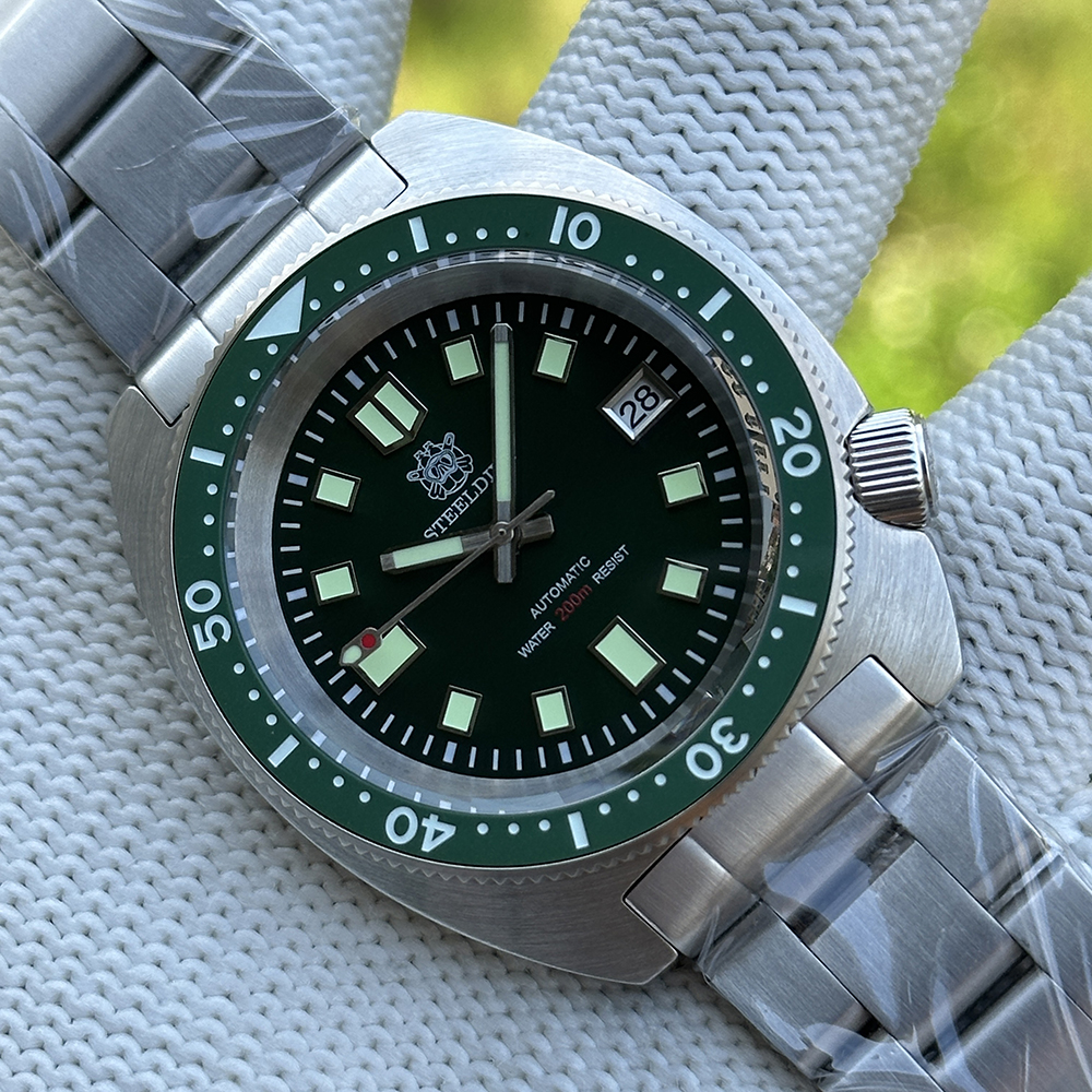 STEELDIVE Official SD1977 42mm 6105/8000 Slim Turtle on Bracelet
