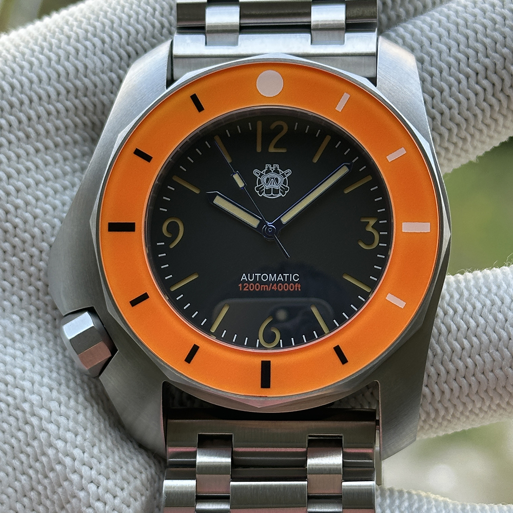 STEELDIVE Official SD2211 ST2130 Automatic Dive Watch on Tank Bracelet