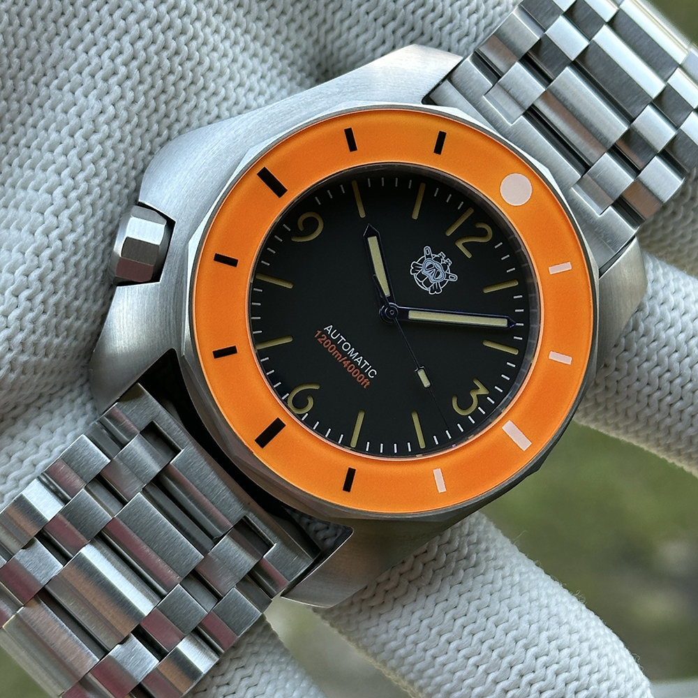 STEELDIVE Official SD2211 ST2130 Automatic Dive Watch on Tank Bracelet