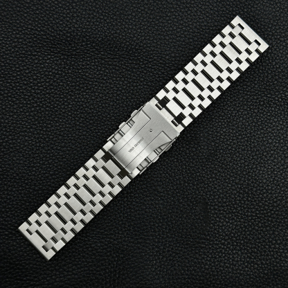 STEELDIVE Official TK028 28mm Tank Bracelet with V5 Extensible Clasp