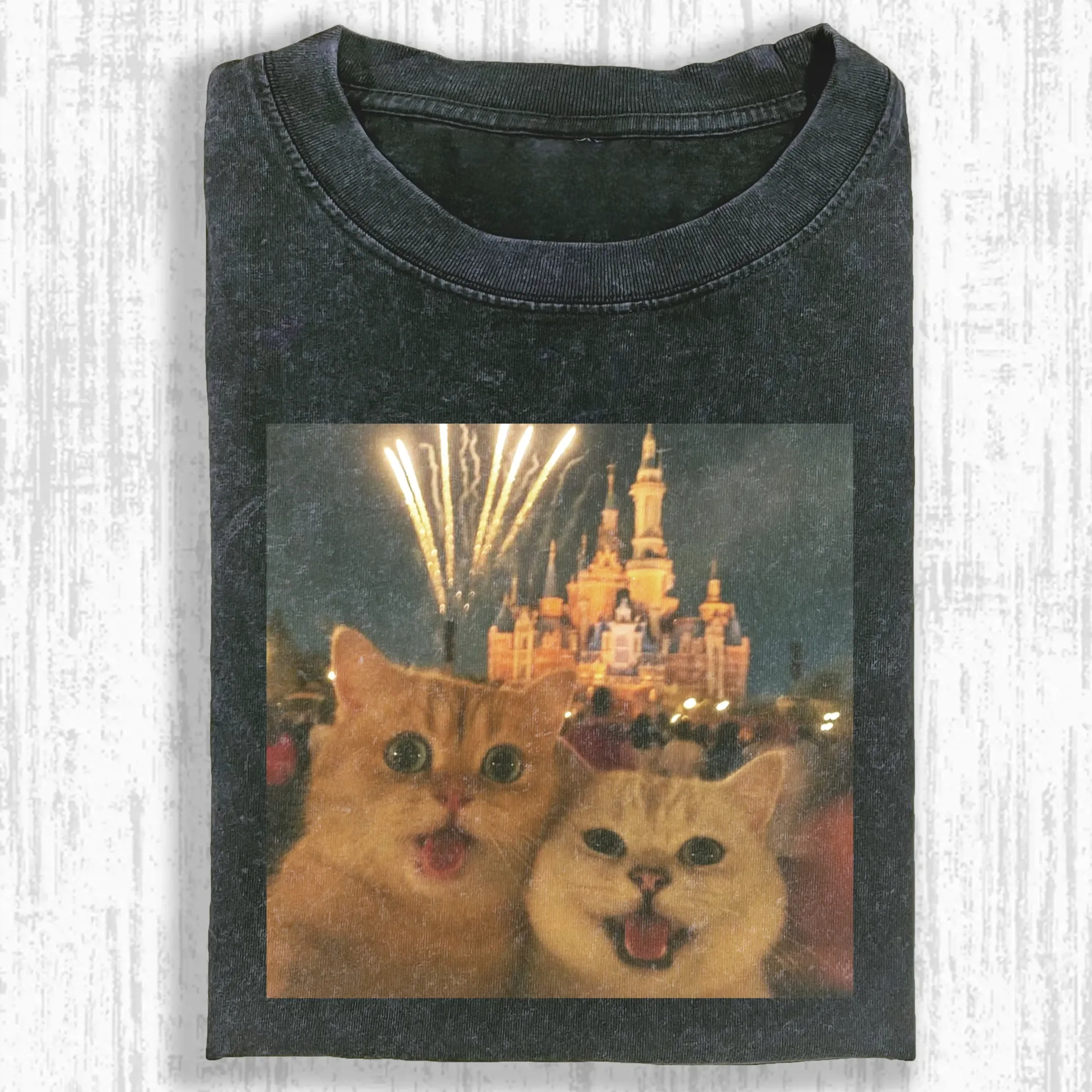 WACKY CAT T-SHIRT