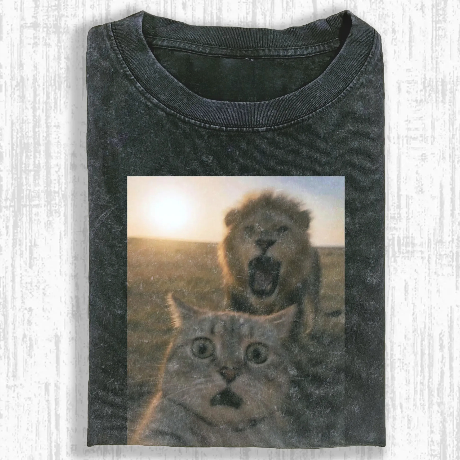 WACKY CAT T-SHIRT