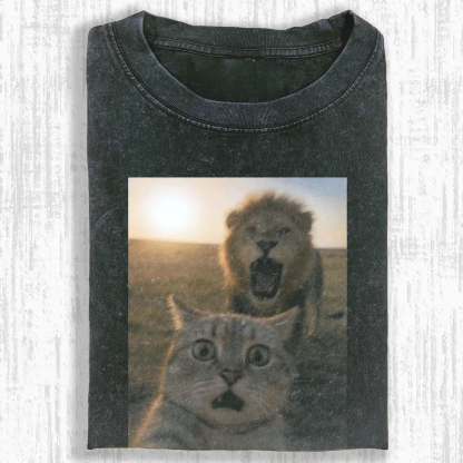 WACKY CAT T-SHIRT
