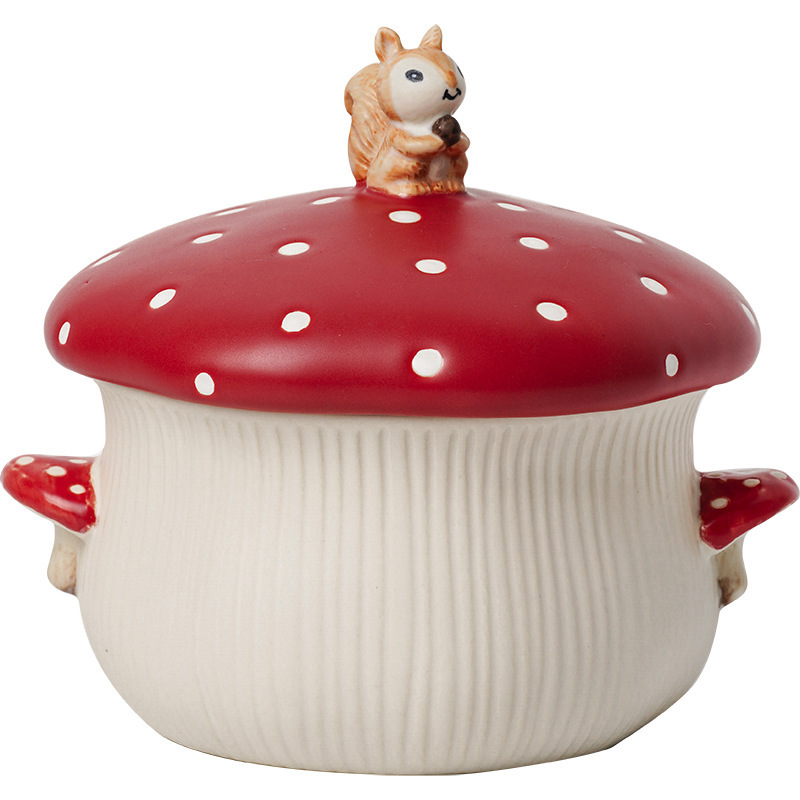 Ceramiczny czerwony grzybowy kubek na przekąski