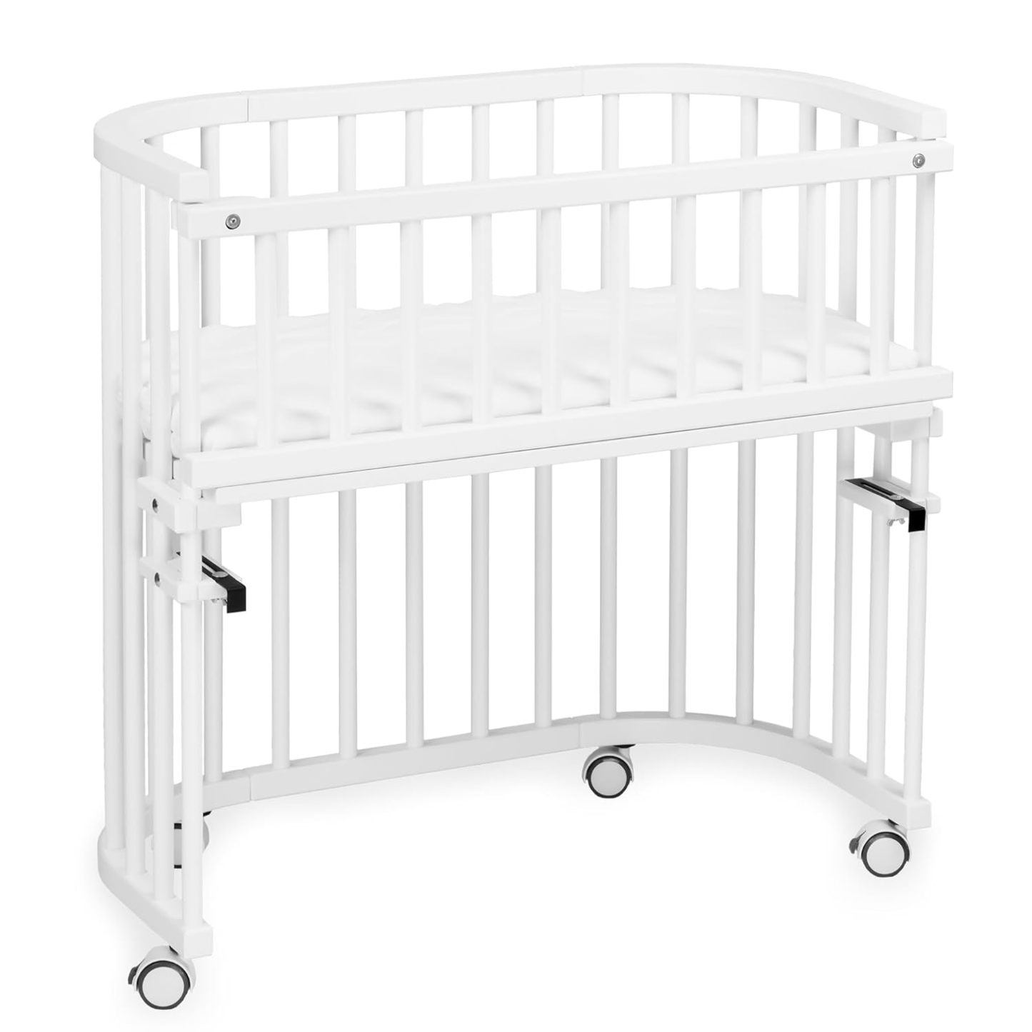 NEXAMARKET Maxi extra großes Beistellbett aus massivem Buchenholz/Kinderbett Höhe stufenlos verstellbar & umweltfreundlich/mit Matratze, Gitter, Rollen (weiß lackiert)