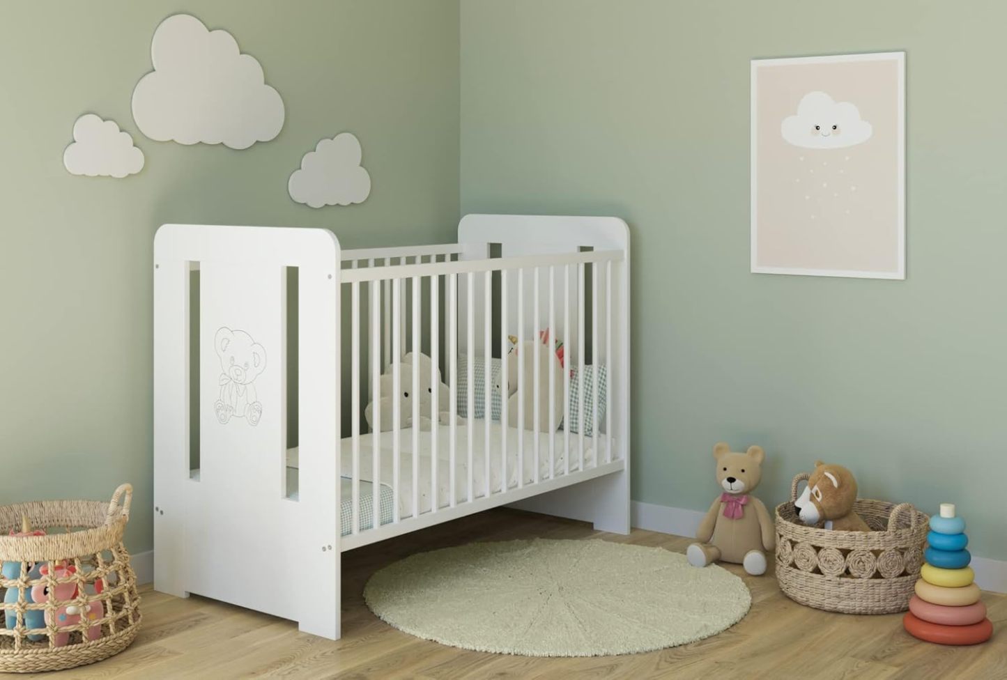 NEXAMARKET Babybett Gitterbett mit Matratze & Teddybär Gravur 60x120 höhenverstellbar | herausnehmbare Sprossen Weiss Made in Europe