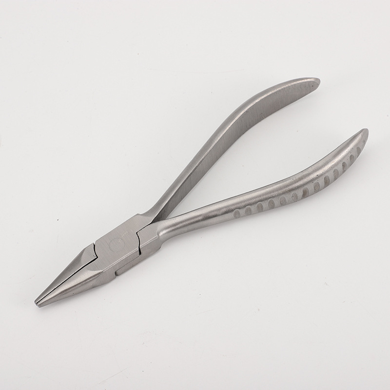 Reparaturzange zur Einstellung des Spiegelrahmens