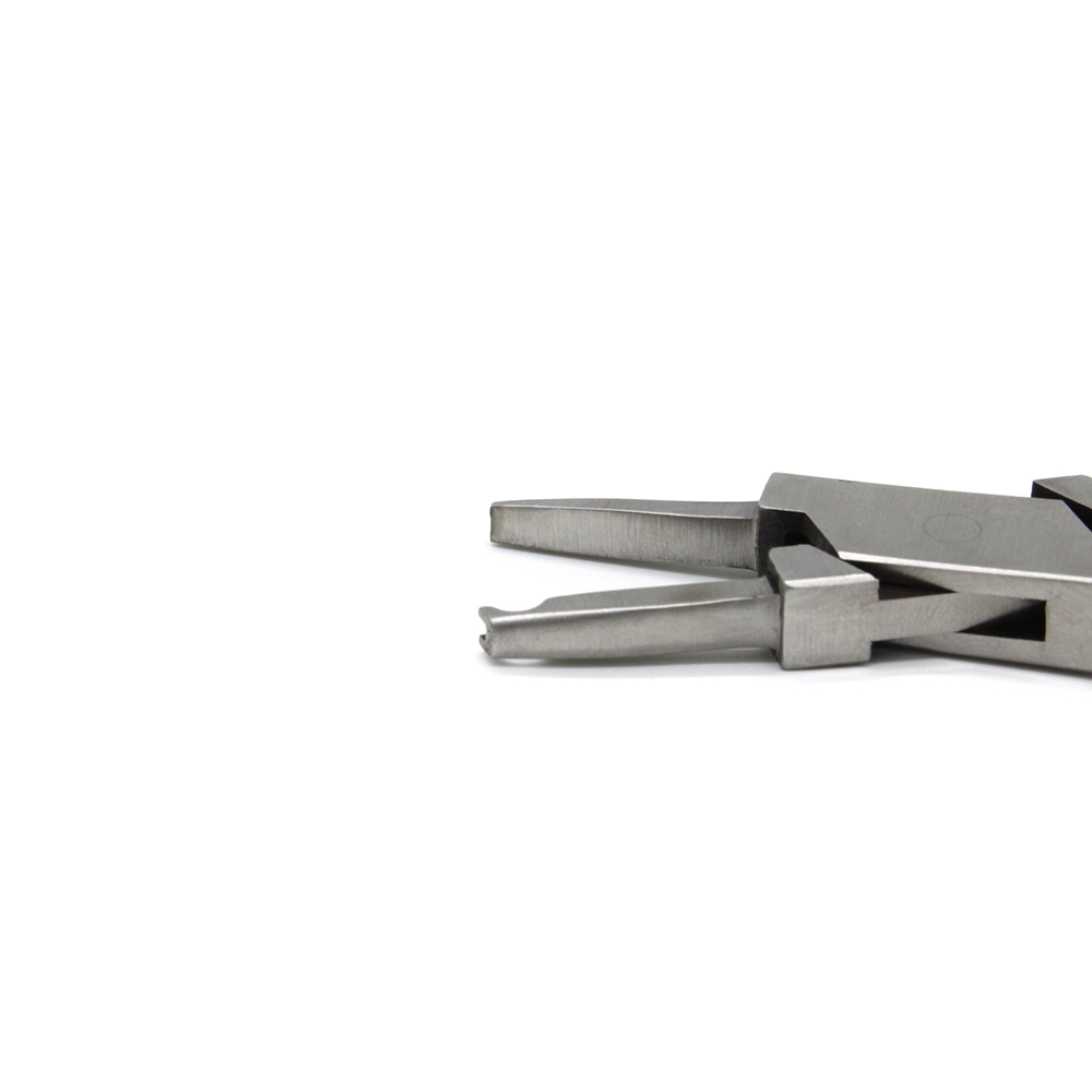 Reparaturzange zur Einstellung des Spiegelrahmens