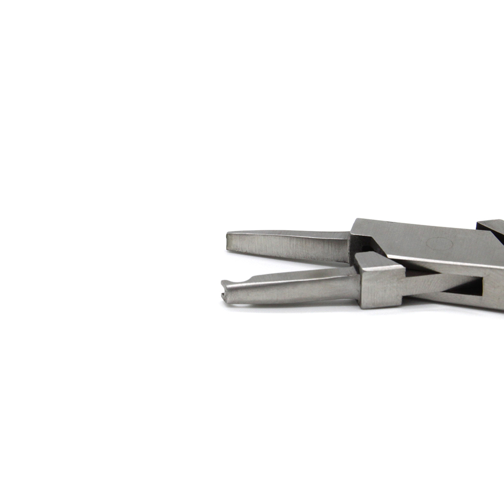 Reparaturzange zur Einstellung des Spiegelrahmens