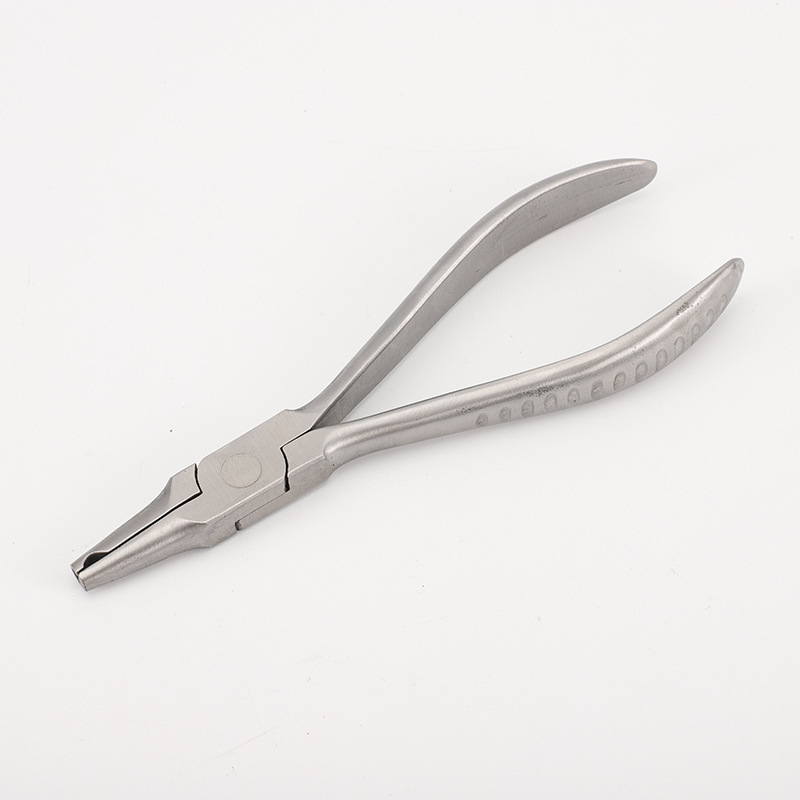 Reparaturzange zur Einstellung des Spiegelrahmens