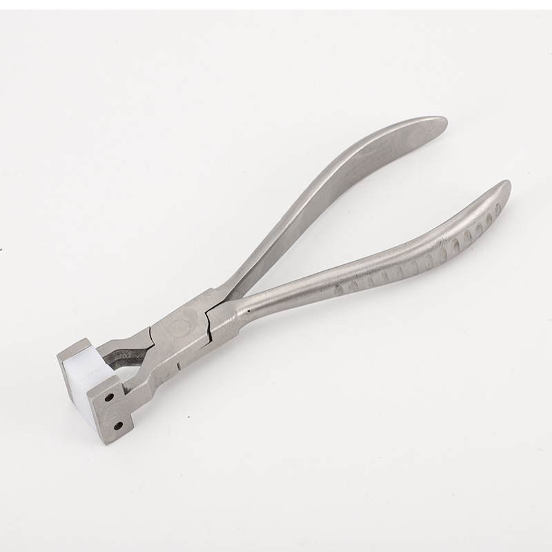 Reparaturzange zur Einstellung des Spiegelrahmens