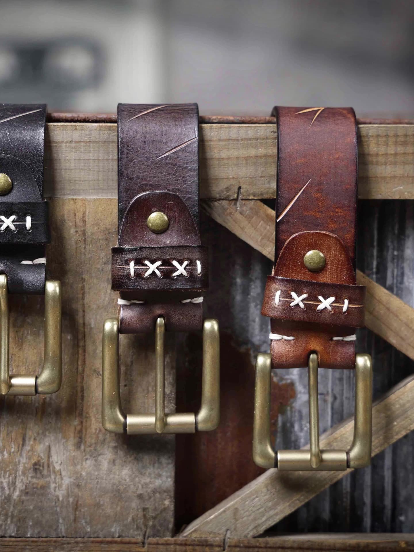 Handmade Black Full Grain Leather Belt for Men | 4.5mm Thick Custom Engraved Belt with Solid Brass Buckle – Retro Italian Leather