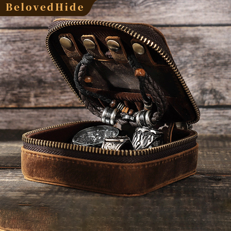Retro Leather Jewelry Cube – Necklace & Earring Organizer for Daily Use