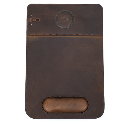 Wireless Charging Leather Mouse Pad – Qi2 15W Fast Charge + Wrist Rest
