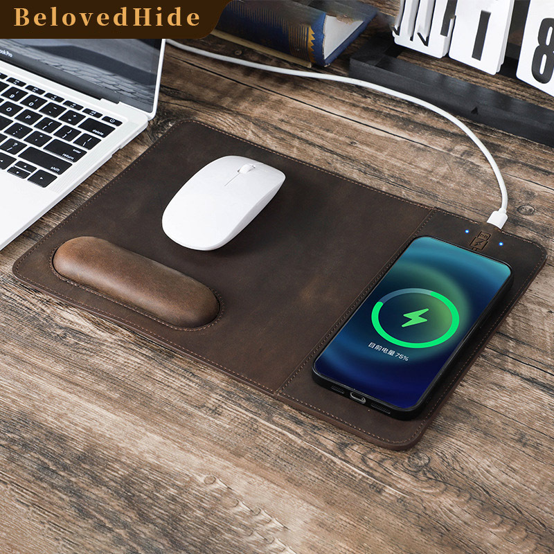 Slim Leather Mouse Pad with 15W Wireless Charger – Oil-Nubuck Surface