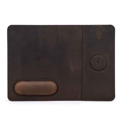 Slim Leather Mouse Pad with 15W Wireless Charger – Oil-Nubuck Surface