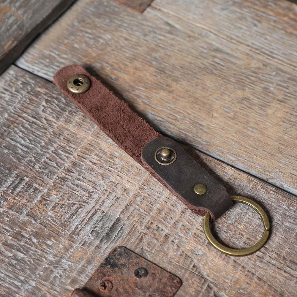 Handmade Leather Keychain - Vintage Key Holder (Assorted Colors)YHno