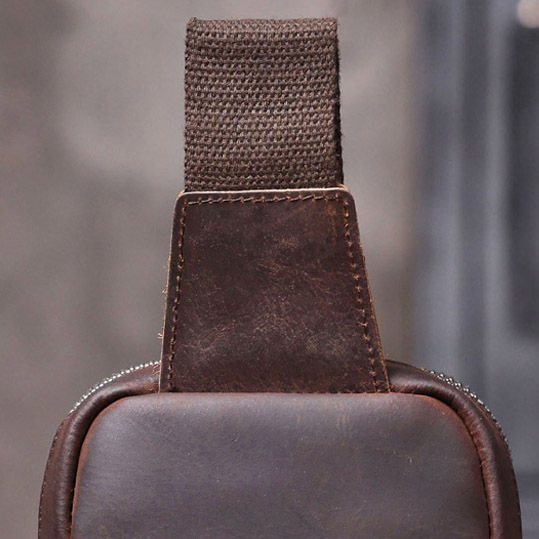 Retro Leather Crossbody Phone Bag - Men's Chest Sling Pack