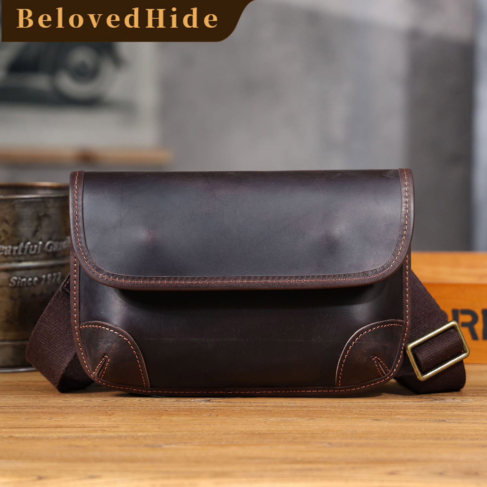 Compact Leather Crossbody Phone Bag - Men's Minimalist Chest Pack