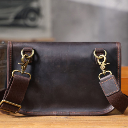 Compact Leather Crossbody Phone Bag - Men's Minimalist Chest Pack