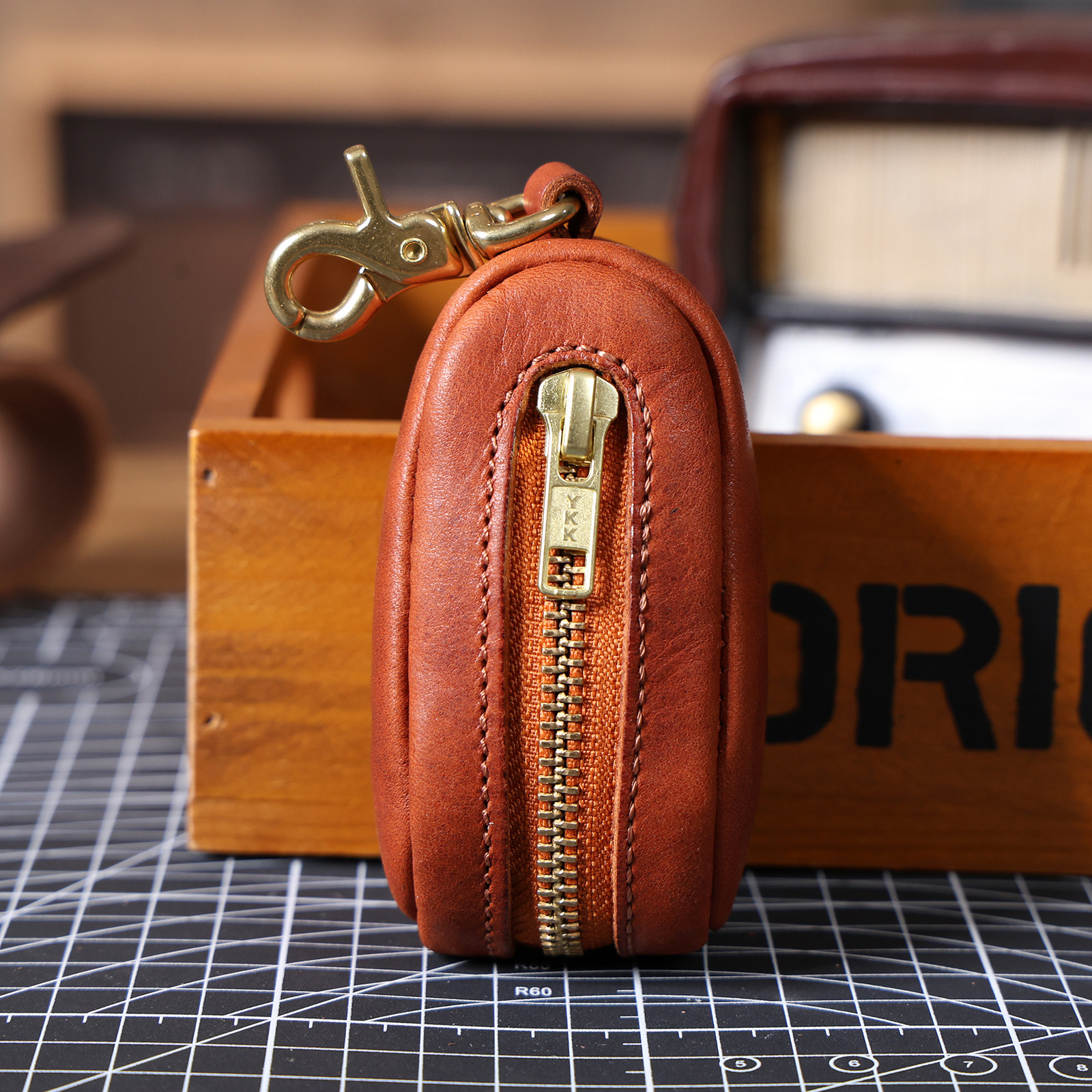 Universal Leather Car Key Cover - Cylinder Key Pouch (Black, Coffee, Sunset)