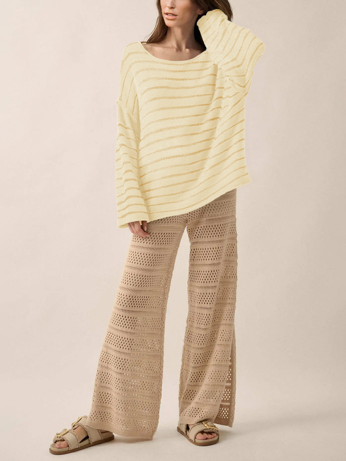 Women's Oversized Striped Knit Sweater 252204