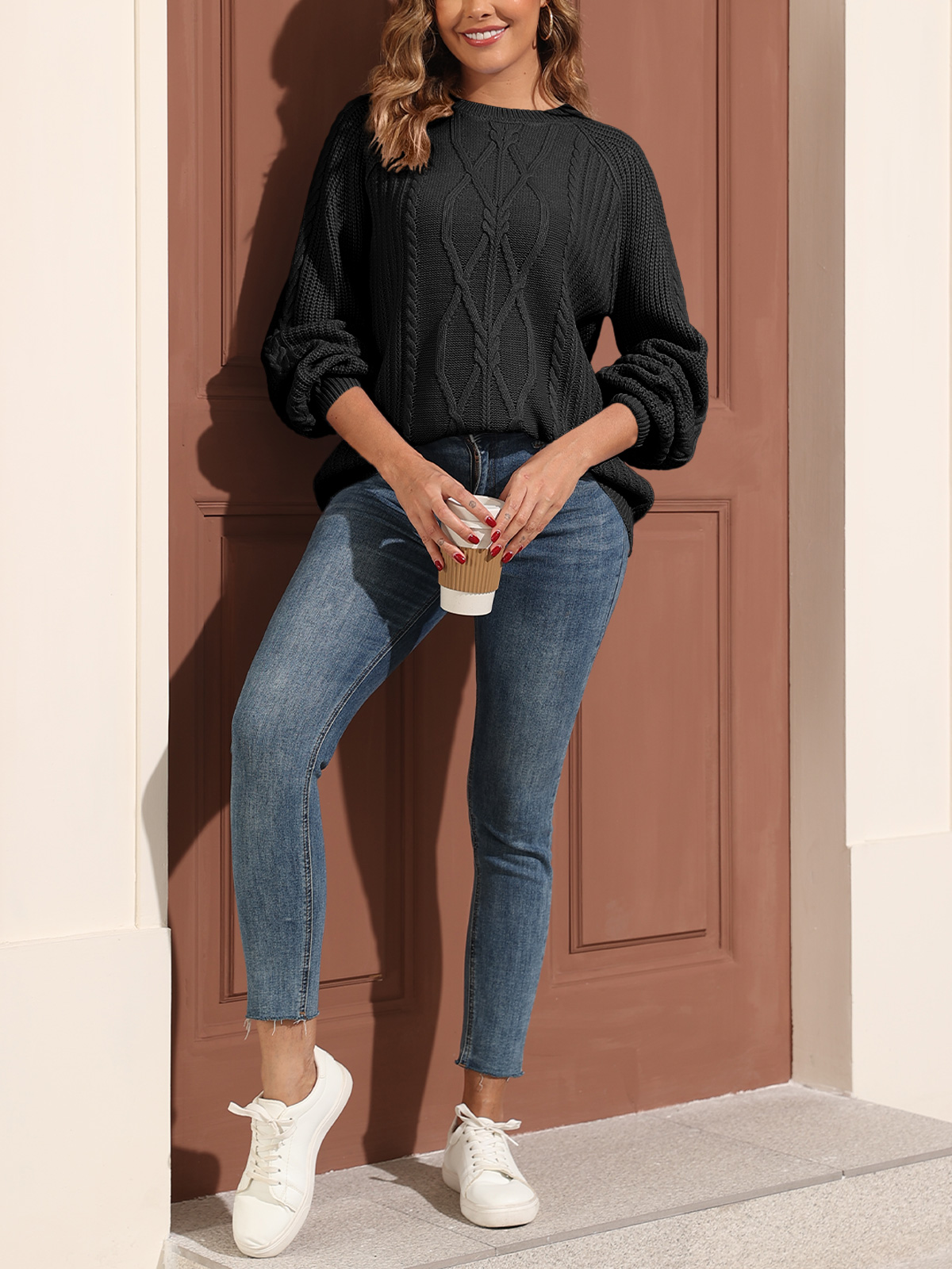 Womens Chunky Cable Knit Pullover 252313