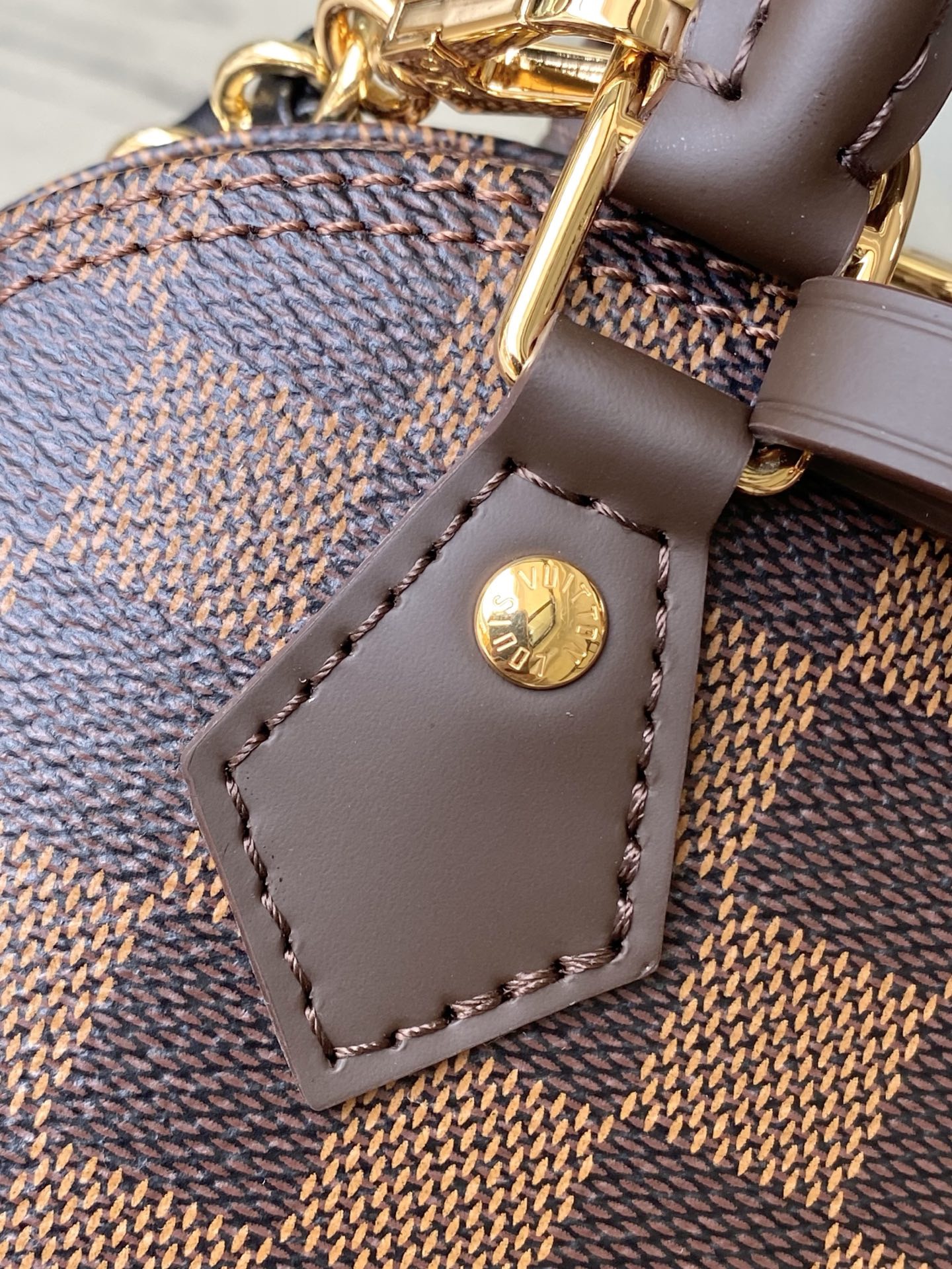 lv