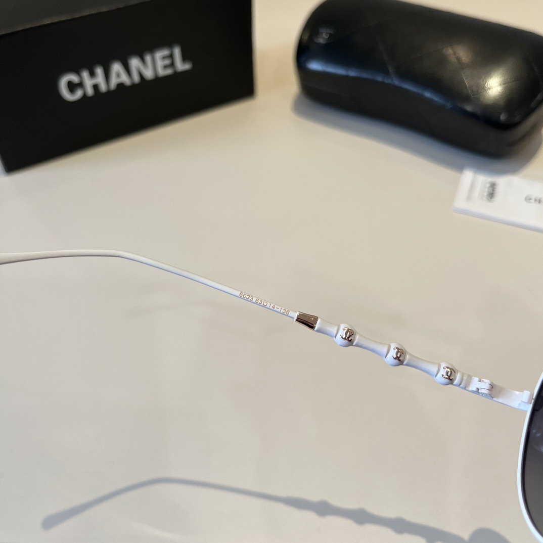 chanel--Sunglasses