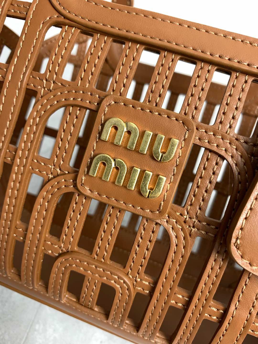 miumiu