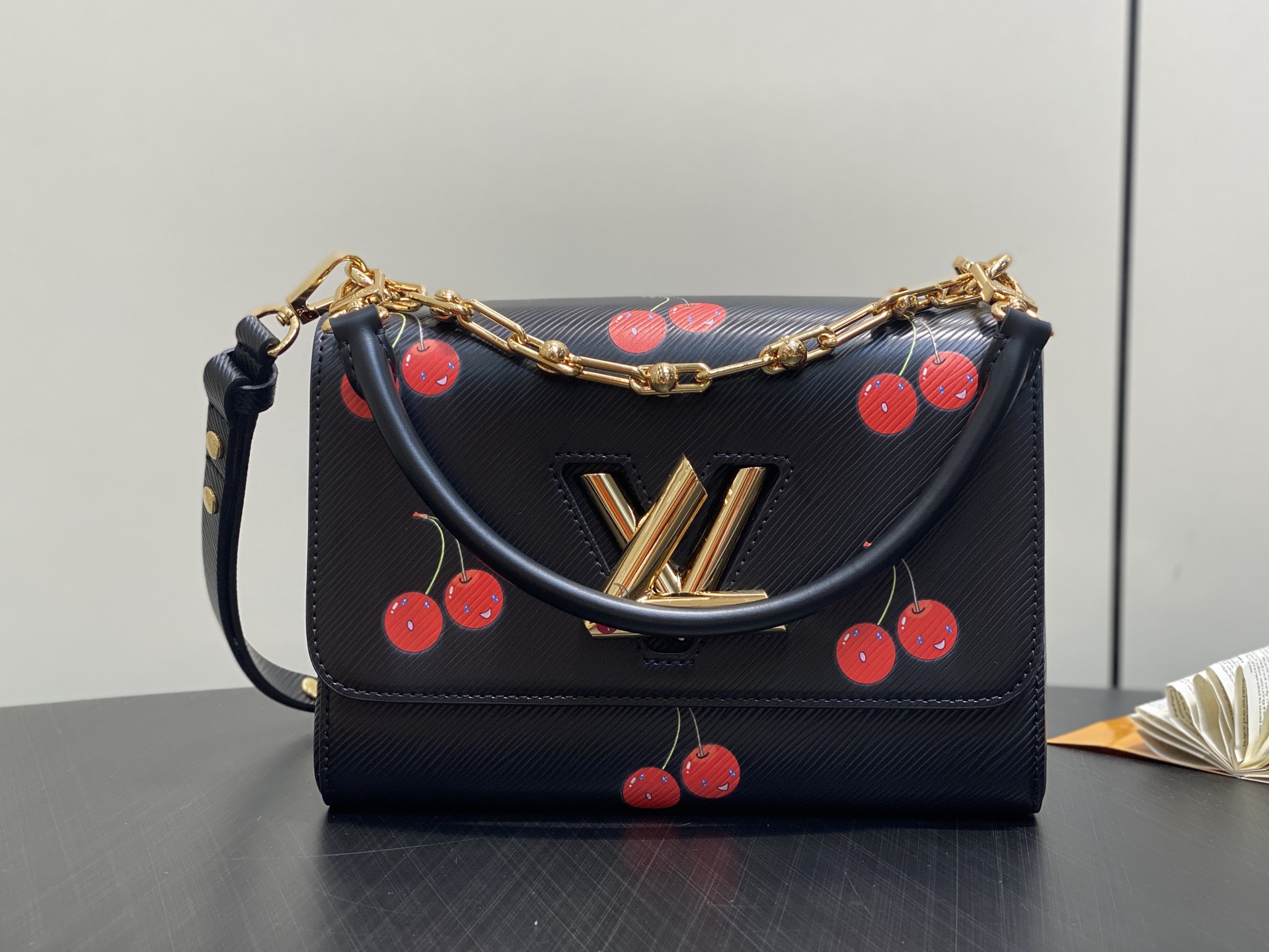 lv
