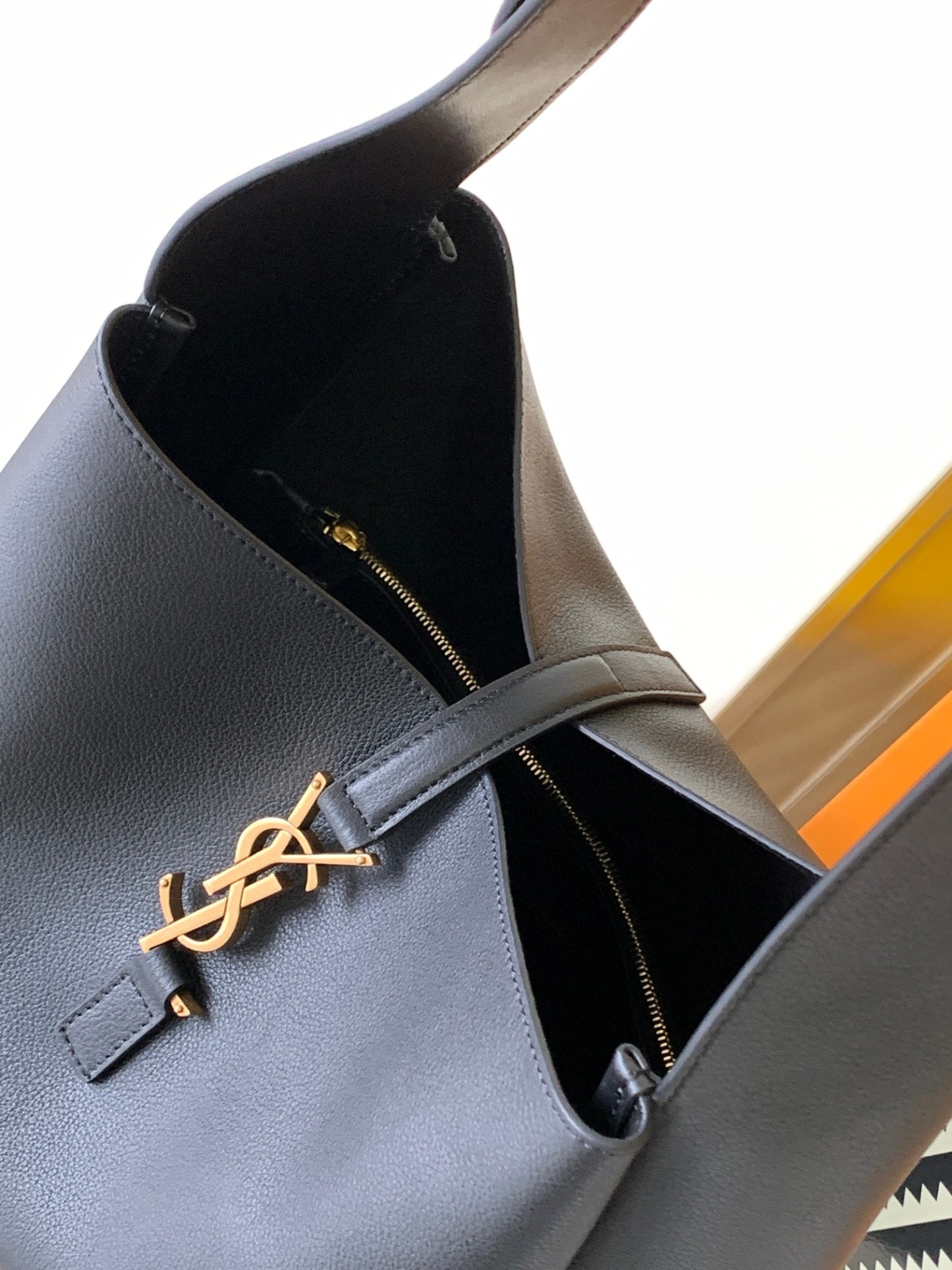 ysl