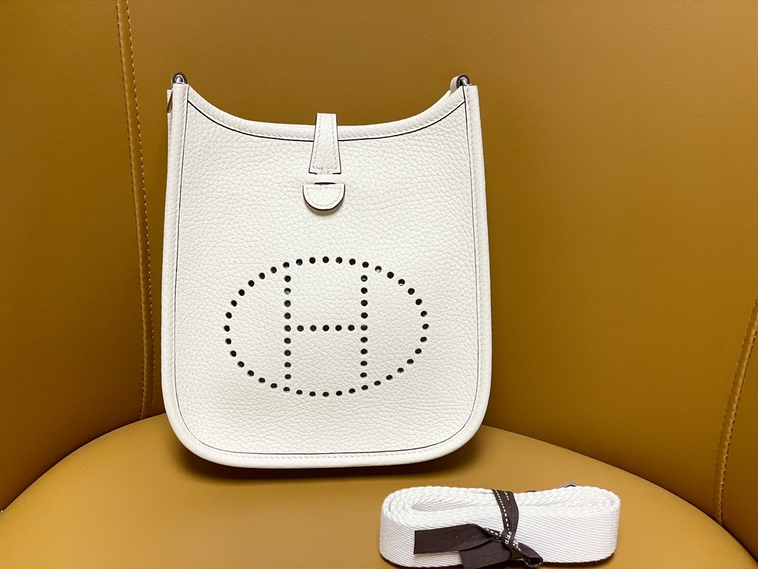  Evelyn Cream White