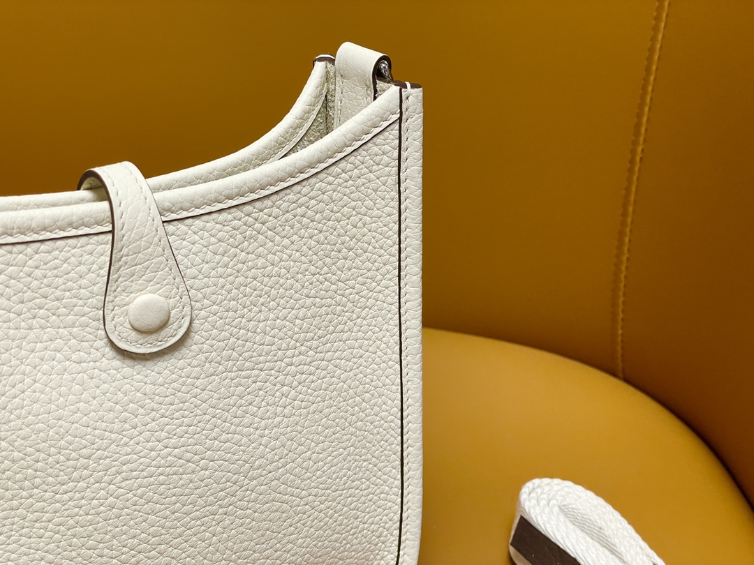  Evelyn Cream White