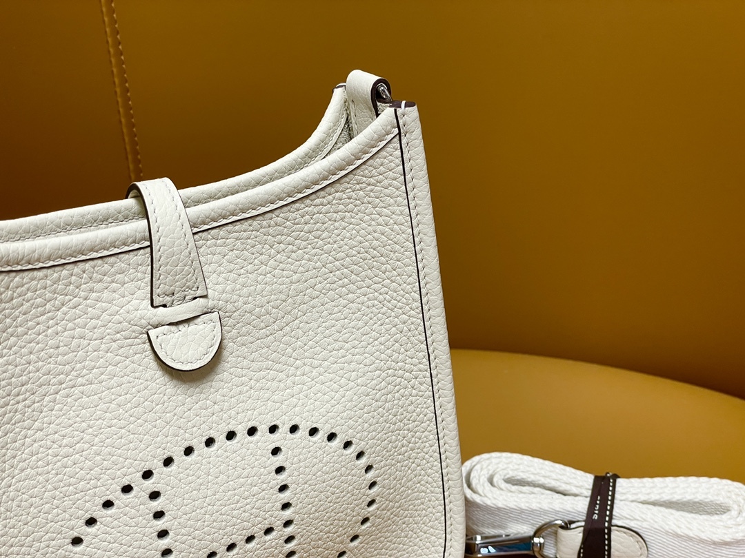  Evelyn Cream White