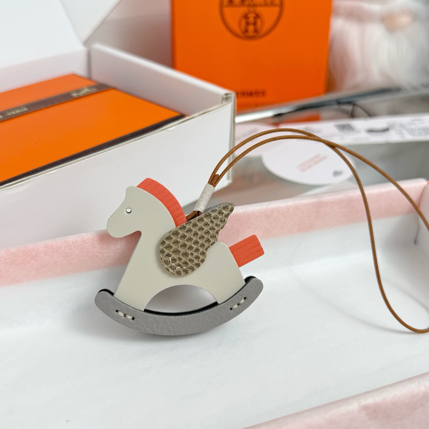 Small pendant
