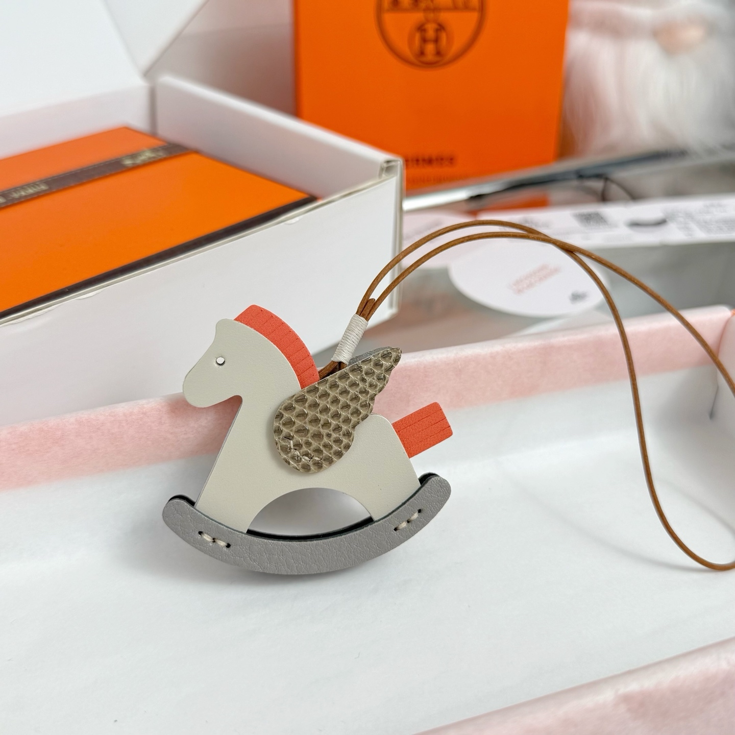 Small pendant