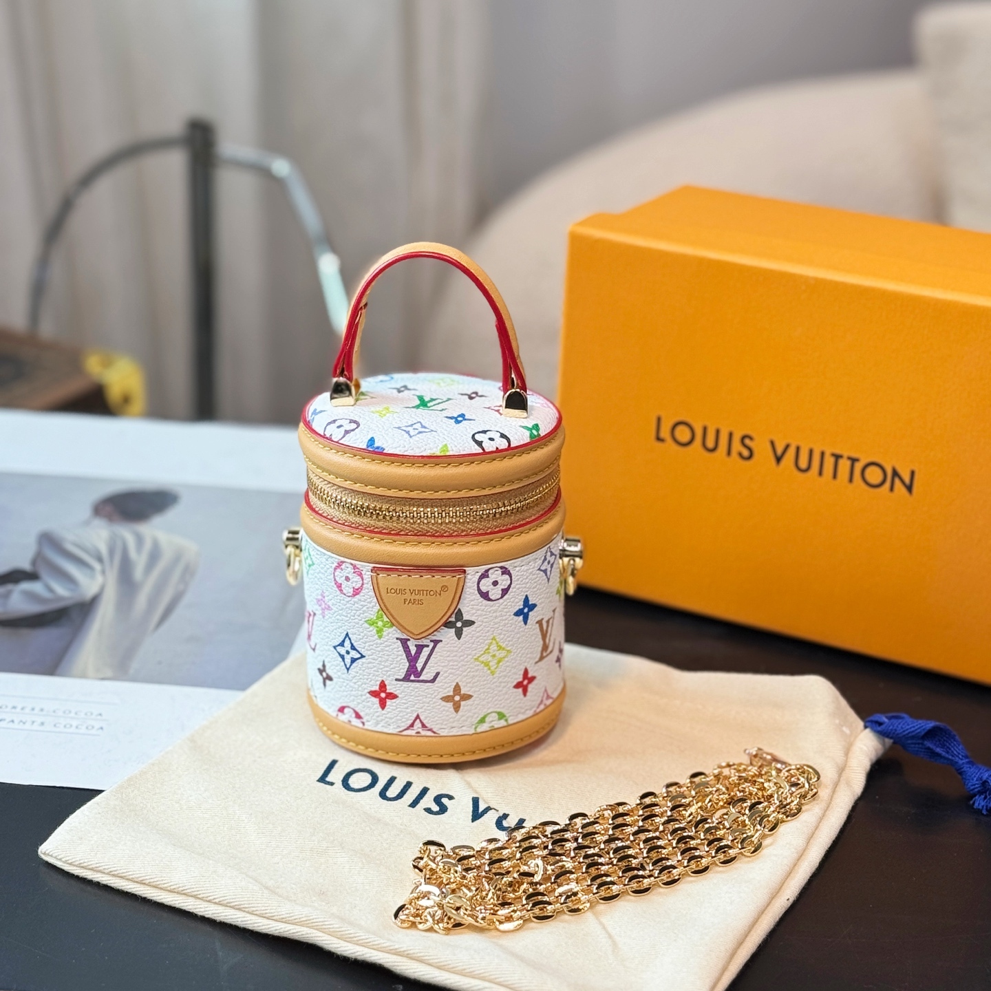 LV Small pendant