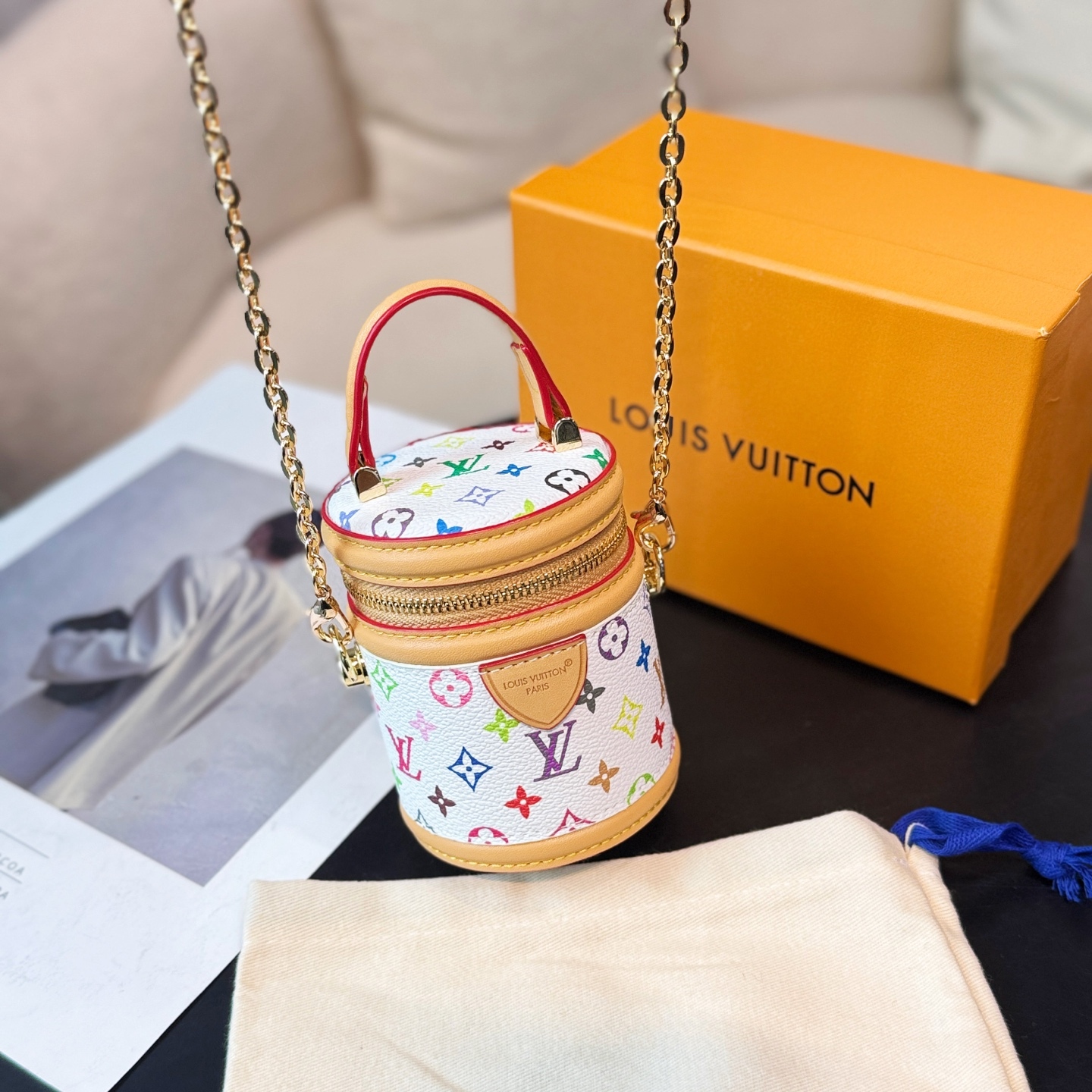 LV Small pendant