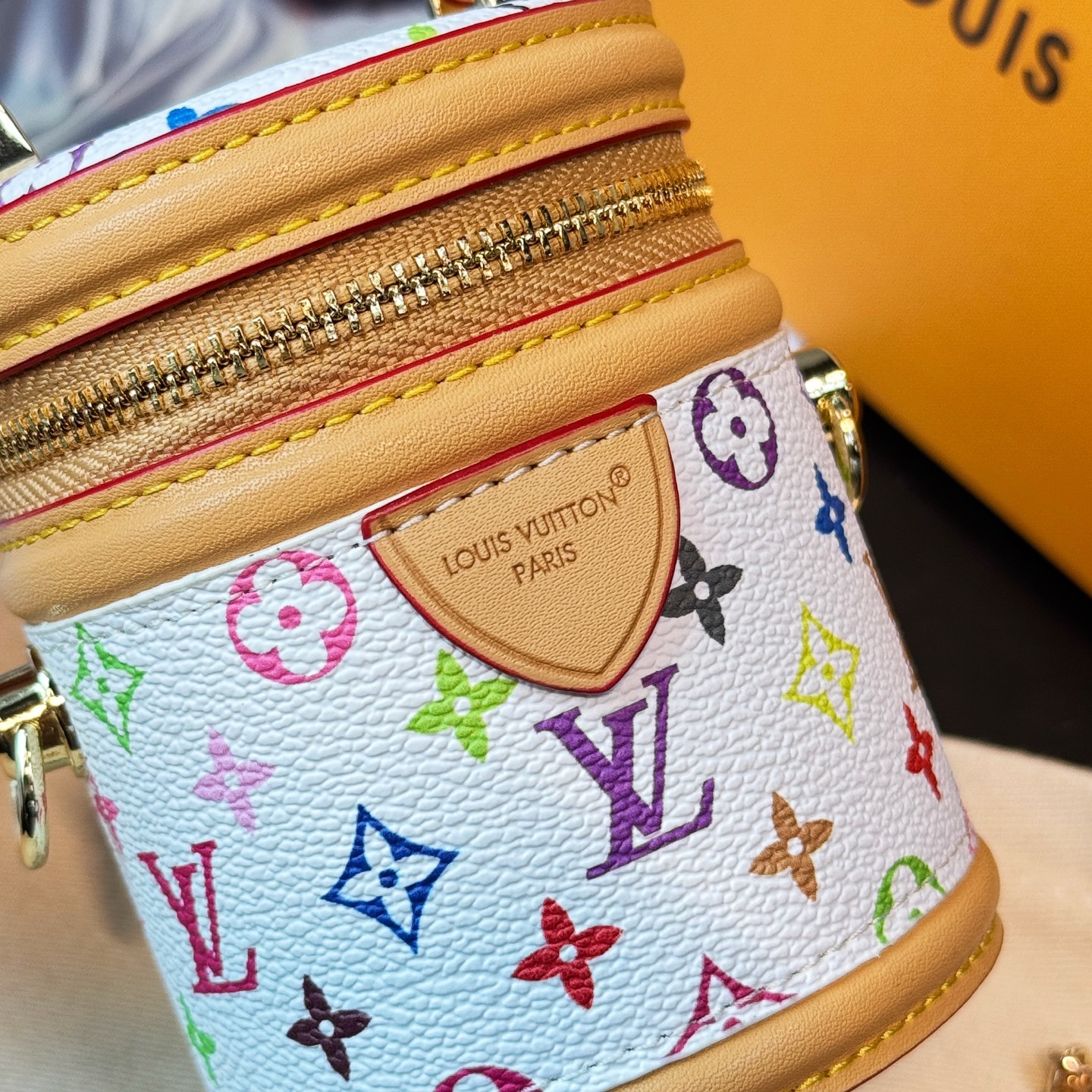 LV Small pendant