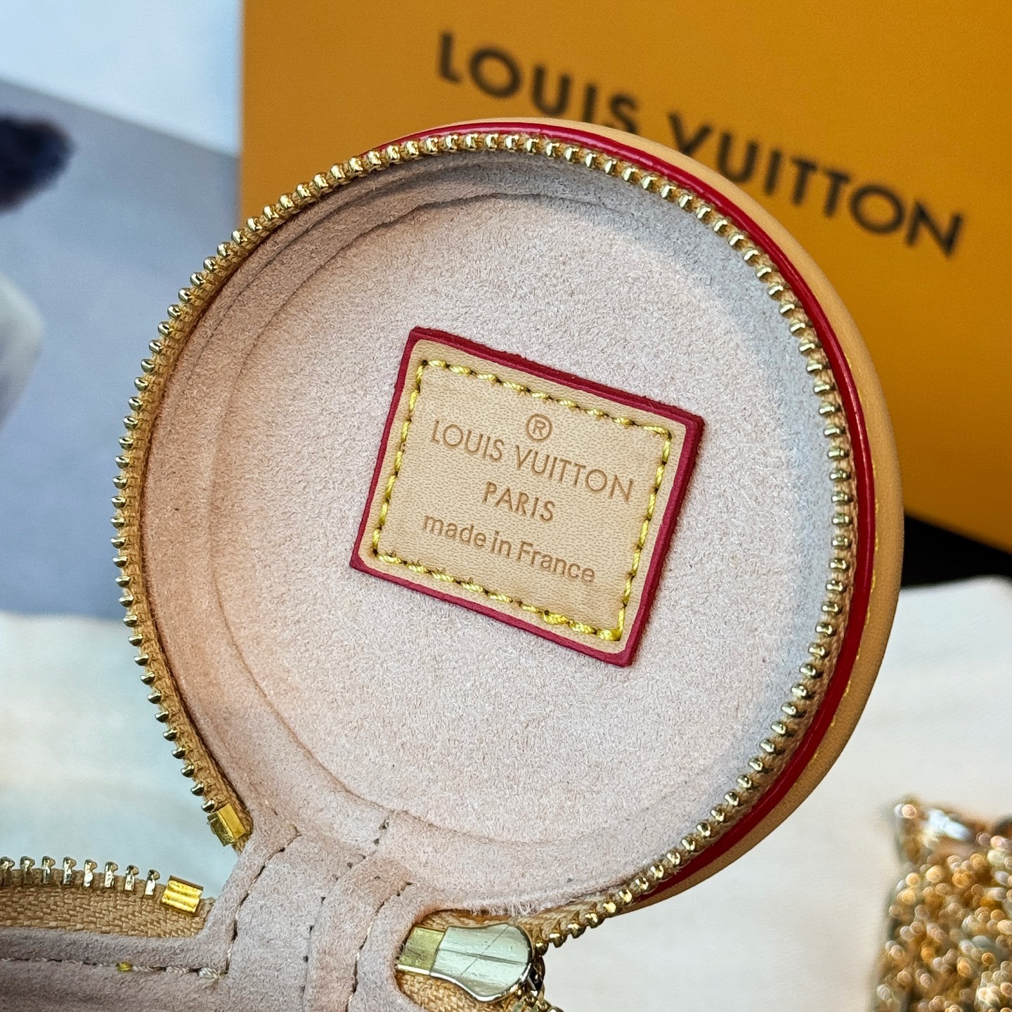 LV Small pendant