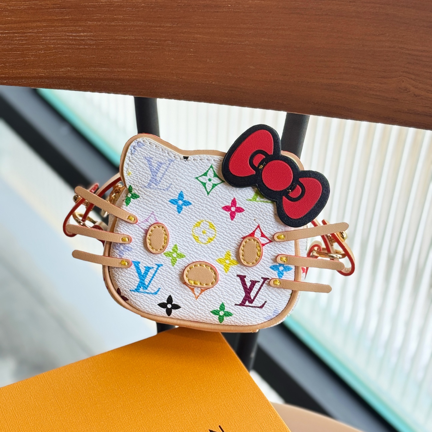 LV Small pendant
