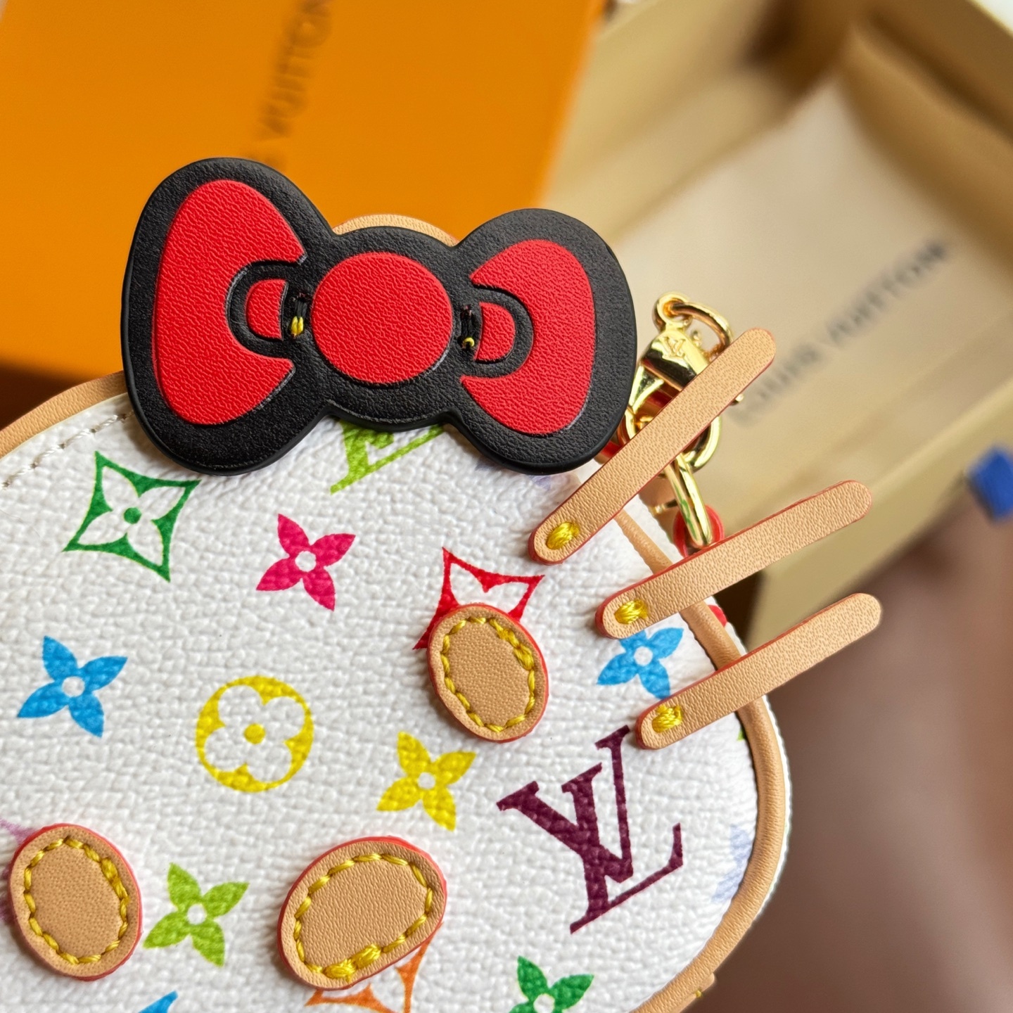 LV Small pendant