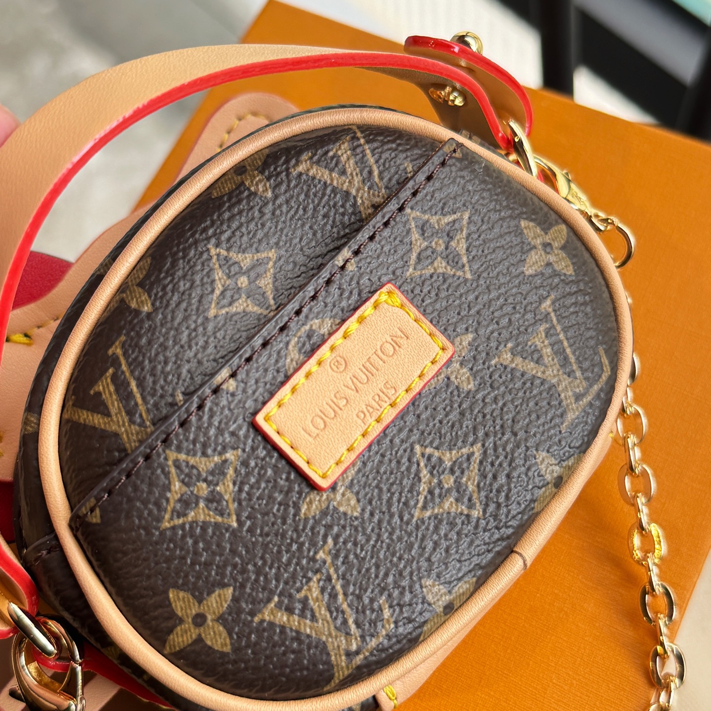 LV Small pendant