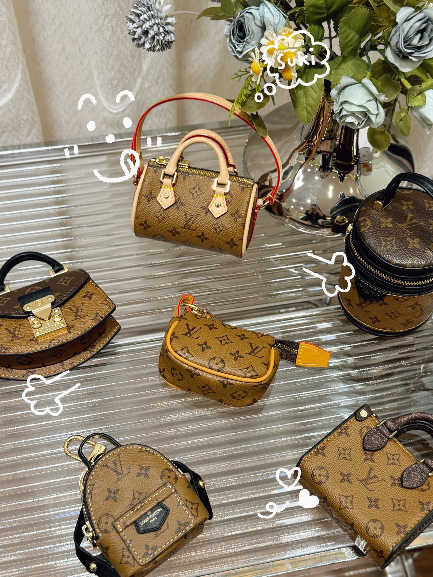 LV Small pendant