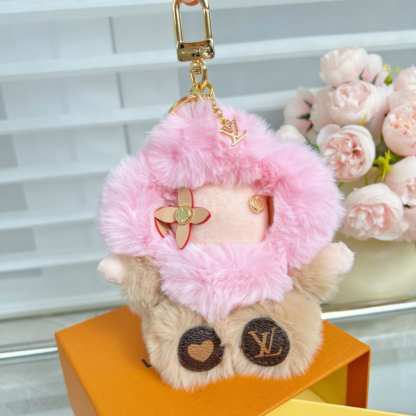 LV Small pendant