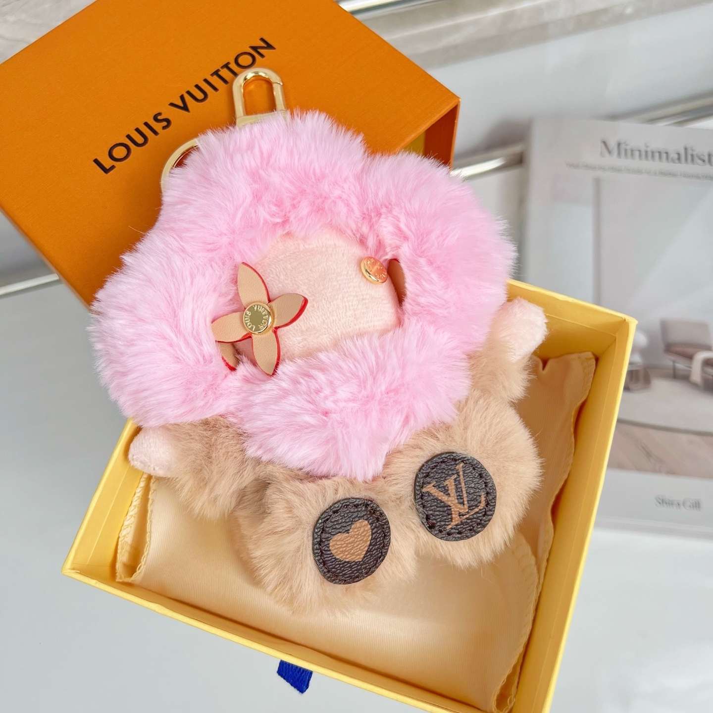 LV Small pendant