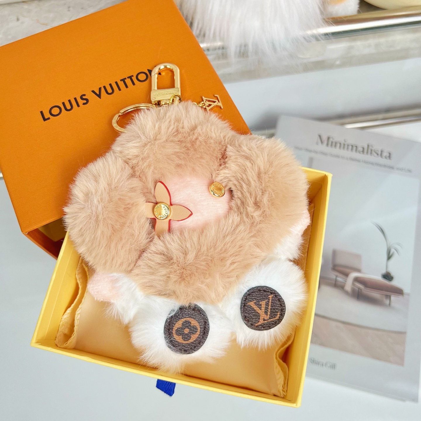 LV Small pendant
