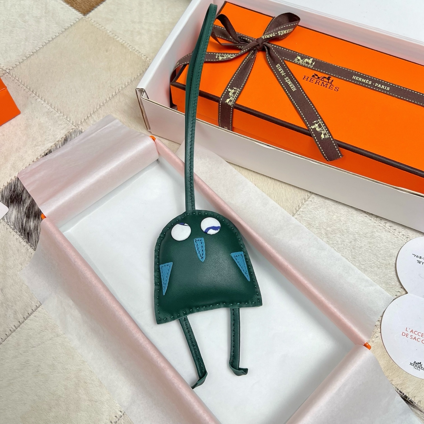 hermes Small pendant
