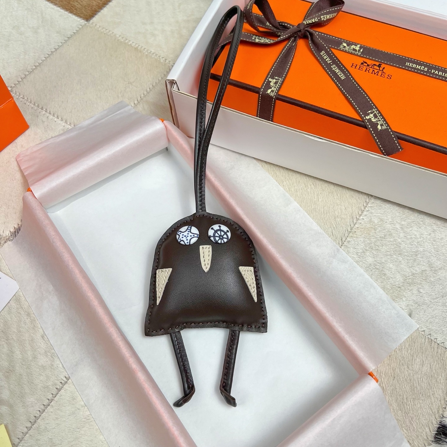 hermes Small pendant